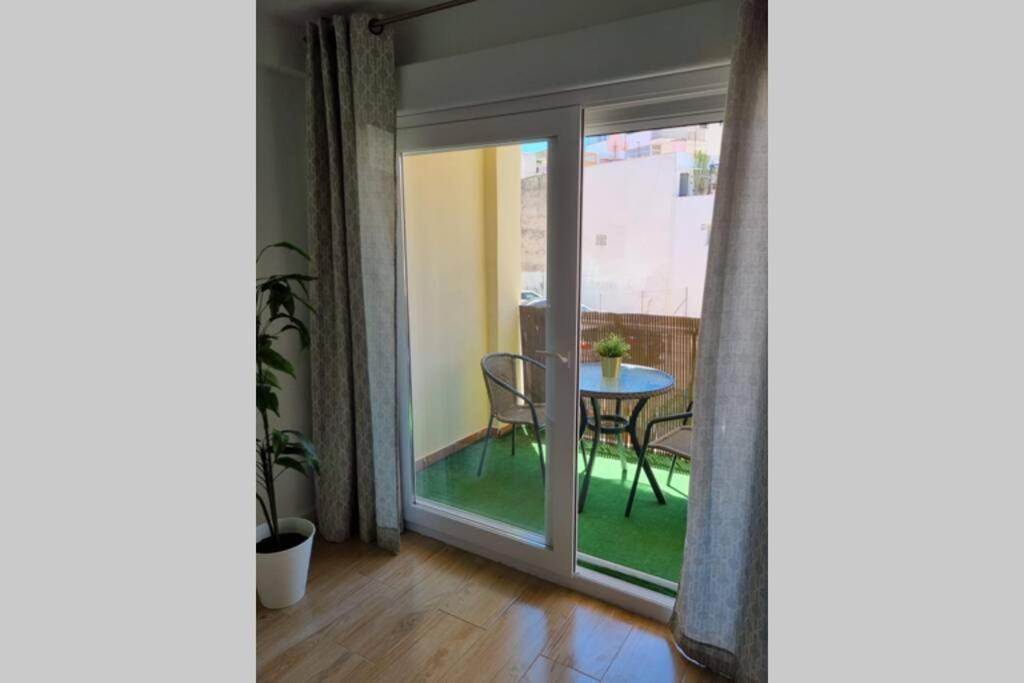 Ferienwohnung Apartamento A Un Paseo De La Playa Fuengirola Exterior foto