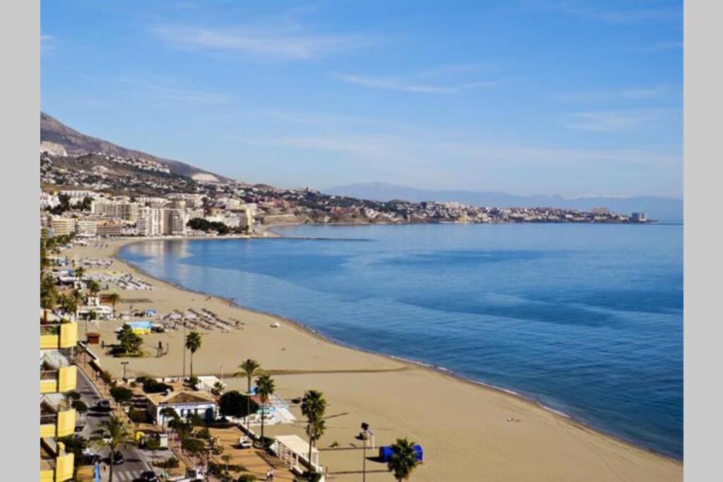 Ferienwohnung Apartamento A Un Paseo De La Playa Fuengirola Exterior foto